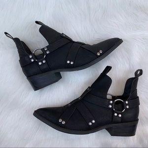 Matisse knox black harness shoe